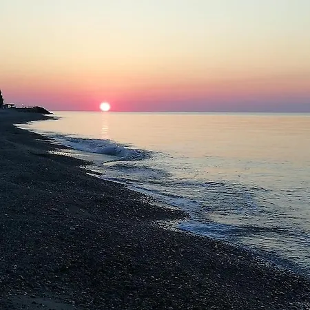Panoramico, In Villa, Grande, Con Ampie Terrazze Caulonia Marina
