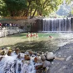 Panoramico, In Villa, Grande, Con Ampie Terrazze 아파트 카울로니아 마리나