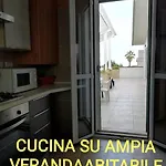 아파트 Panoramico, In Villa, Grande, Con Ampie Terrazze