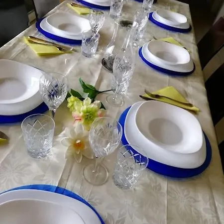 Panoramico, In Villa, Grande, Con Ampie Terrazze *