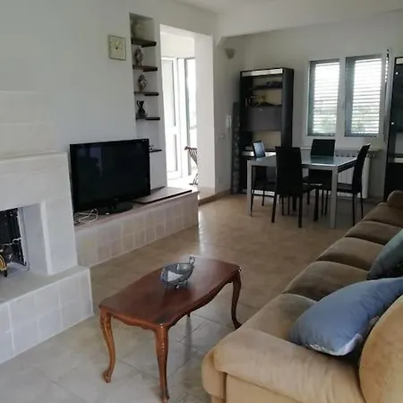 Panoramico, In Villa, Grande, Con Ampie Terrazze