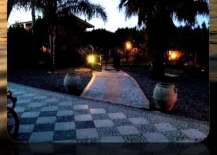 Panoramico, In Villa, Grande, Con Ampie Terrazze Apartamento Caulonia Marina