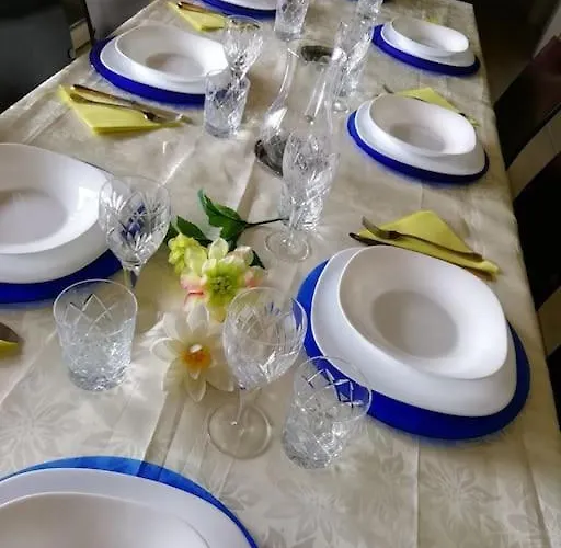 Panoramico, In Villa, Grande, Con Ampie Terrazze *