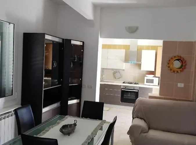 Panoramico, In Villa, Grande, Con Ampie Terrazze Apartamento Caulonia Marina