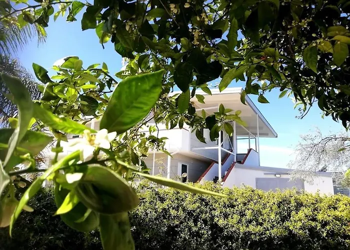 Apartamento Panoramico, In Villa, Grande, Con Ampie Terrazze Caulonia Marina