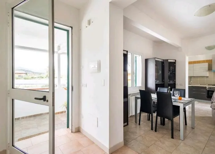 Apartamento Panoramico, In Villa, Grande, Con Ampie Terrazze Caulonia Marina